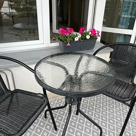 2-pokojowe Przy Molo Z Balkonami 그디니아